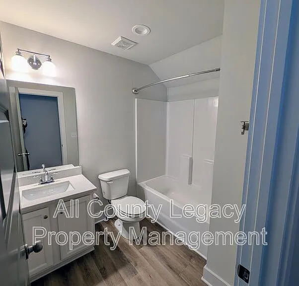 481 Oconner Blvd — Photo 10