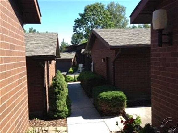 3rd image of 510 Westview Dr