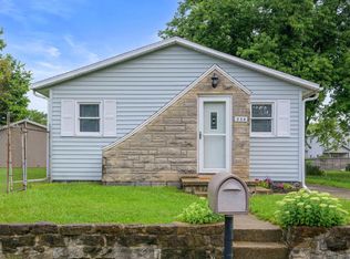 904 W 15th St, Muncie, IN 47302