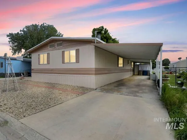 6989 Garden Glen Ln, Garden City, ID 83714