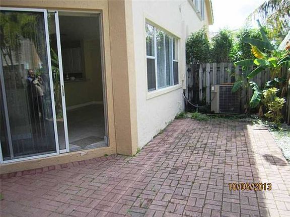 2nd image of 5450 NW 113th Ct