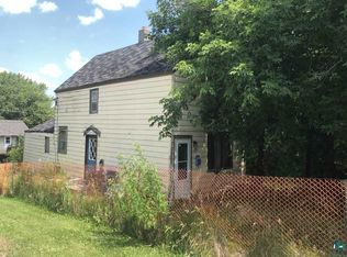 25 Lemon St, Duluth, MN 55811