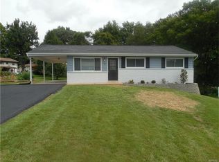 78 Delores Dr, Fenton, MO 63026