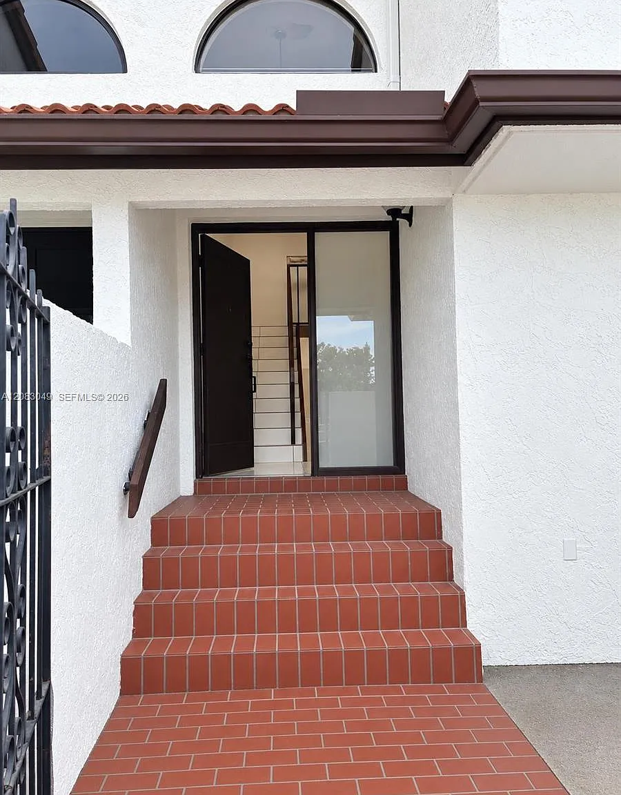 Villa Venezia Condo Ph Vi — Photo 4