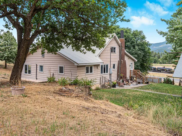 792 Highway 395 N, Kettle Falls, WA 99141