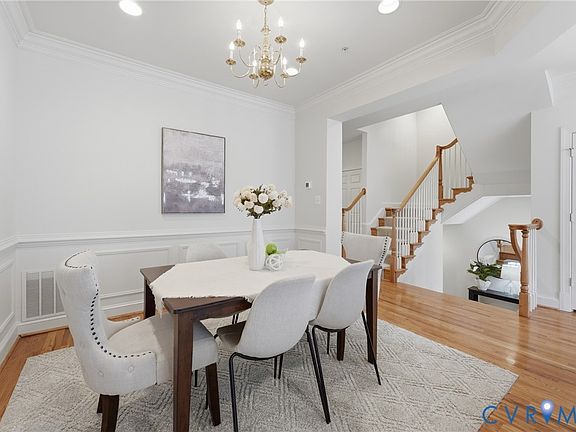 2nd image of 6806 Thompson Crest Ct
