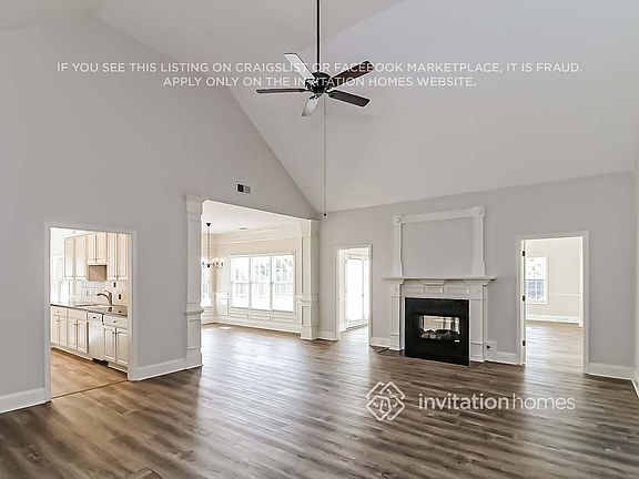 3rd image of 17 Windermere Bnd NW