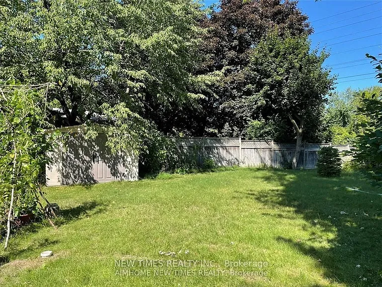 7 Leavey Ct #UPPER — Photo 7