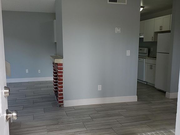 5th image of 5103 Picadilly Circus Ct #2
