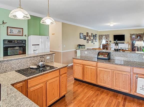 5th image of 1269 Hermans Orchard Dr