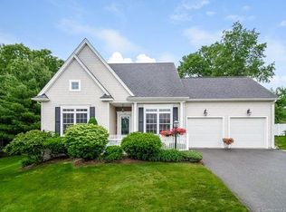 254 Kenswick Ln, Windsor, CT 06095