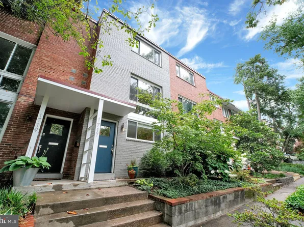 1717 Harvard St NW, Washington, DC 20009