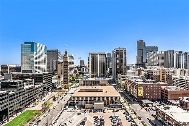 1 bed, 778 sqft, $1,999 — Photo 2