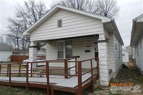 1724 E Franklin MLS# 201409034