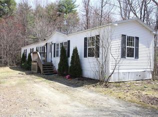 222 Back St, Monmouth, ME 04259