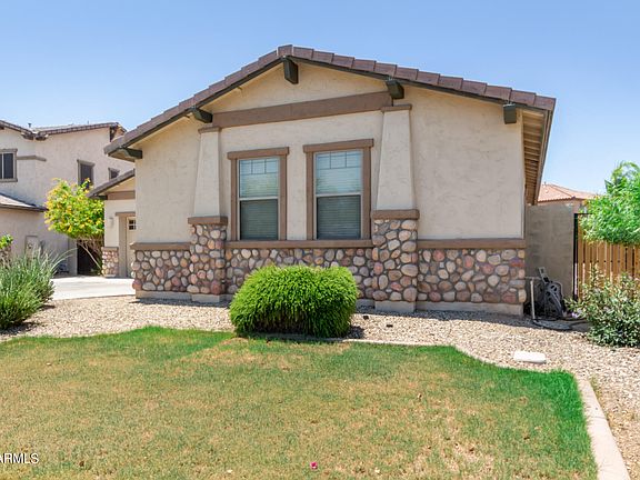 2nd image of 15643 W MONTECITO Avenue