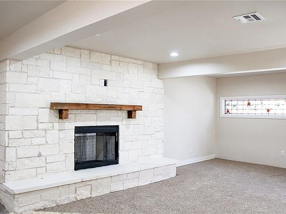 2nd image of 301 Kirk Ave