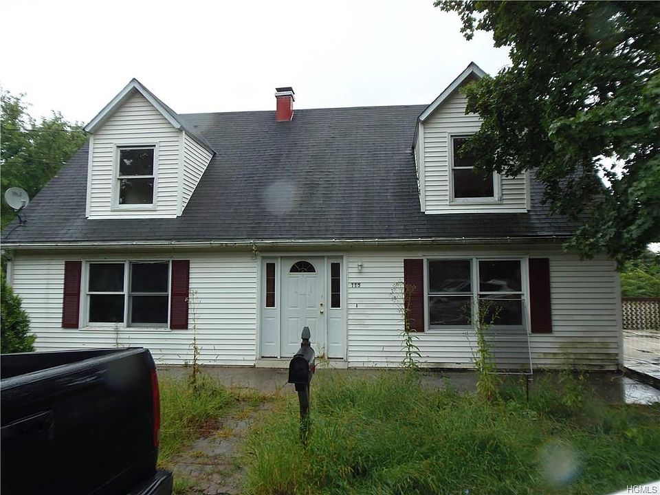 1st image of 115 1st St