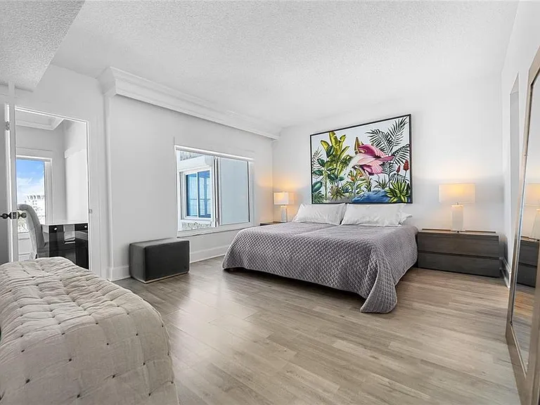 4950 Gulf Blvd #807 — Photo 37