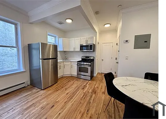 3367 Fenton Ave #3 — Photo 1