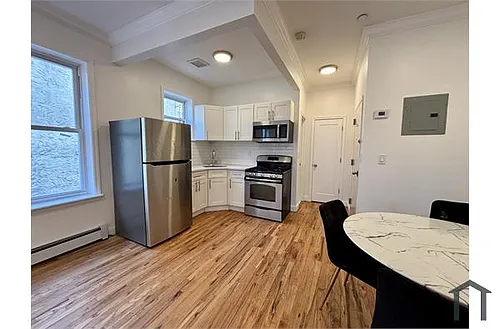 3367 Fenton Ave #3 Photo 1