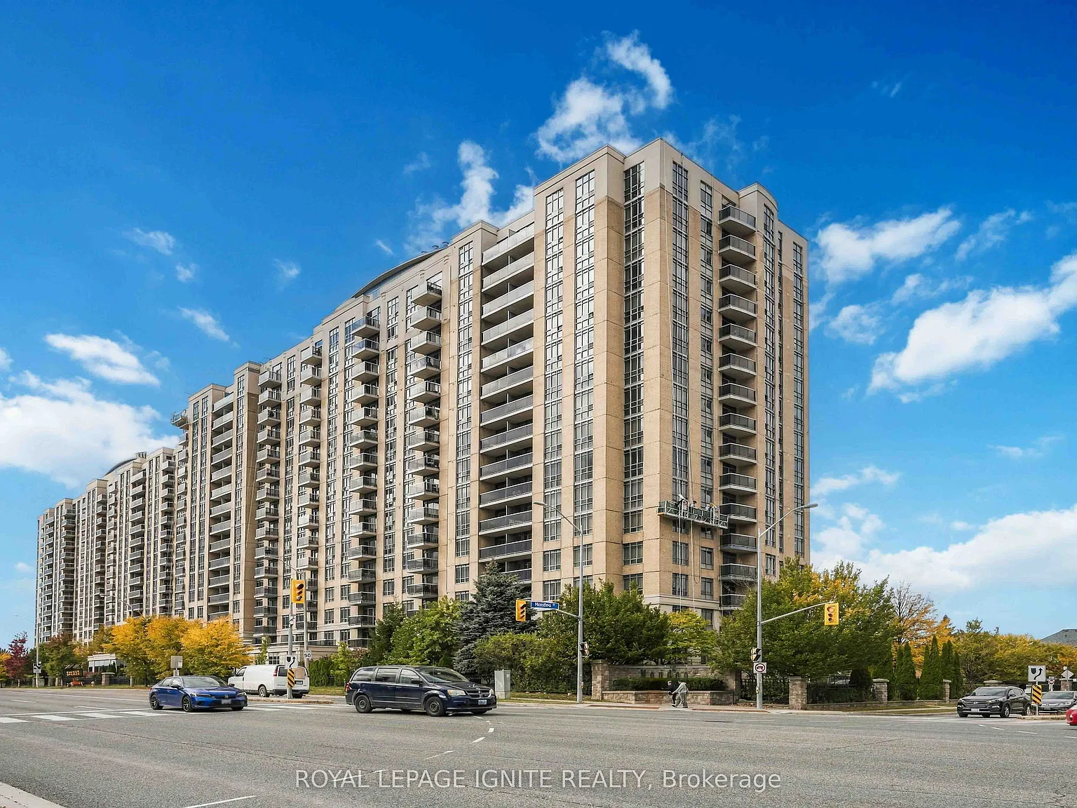 2 bed, $2,249 — Photo 2