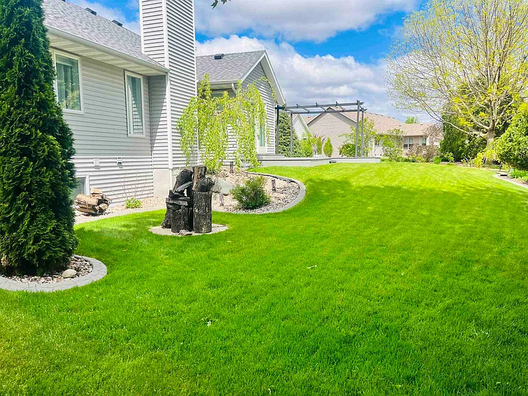 1018 Ganser Dr — Photo 19