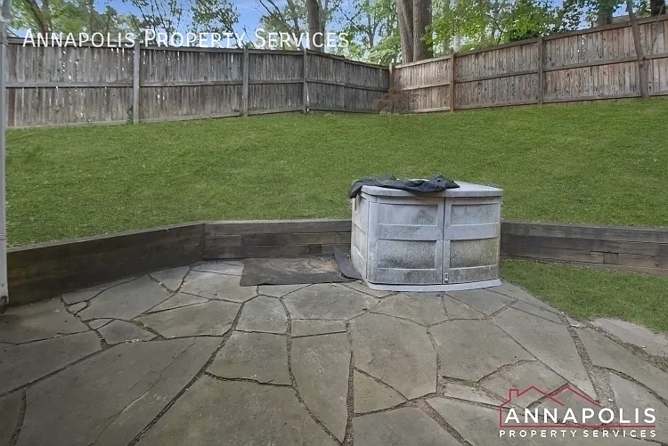 364 Ellenham Ct — Photo 26