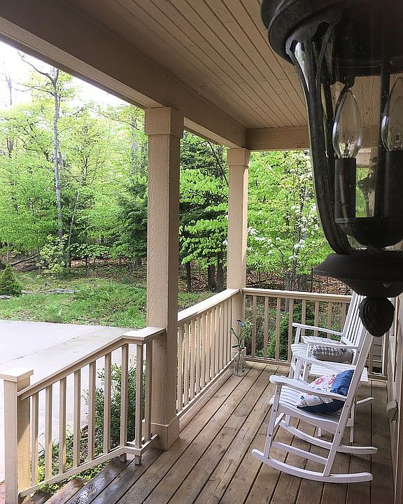 1st image of 12360 Country Club Ct