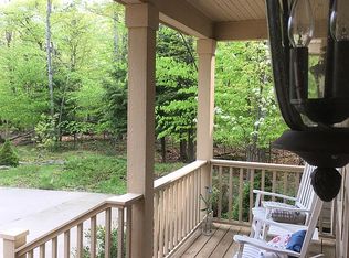 12360 Country Club Ct, Charlevoix, MI 49720