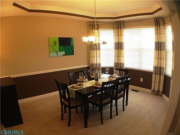 4th image of 241 Balsam Dr