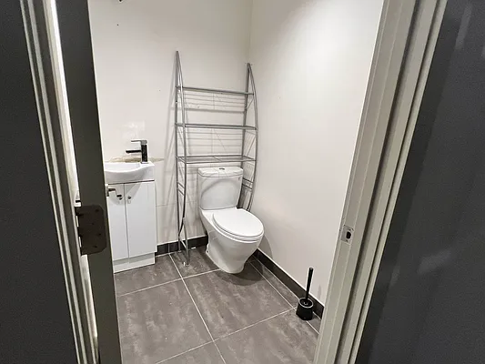 Rented by Yup Realty LLC | media 15