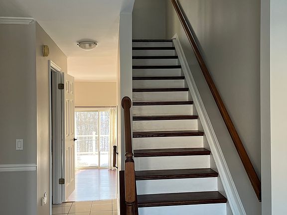 2nd image of 4195 Nantucket Dr #4195