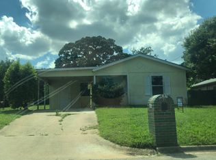 721 Hettie St, Denton, TX 76209