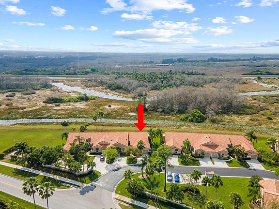 3rd image of 504 Sabal Palm Ln