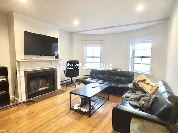 1750 Washington St. #8 Boston - South End Unit Photo 3 (1)