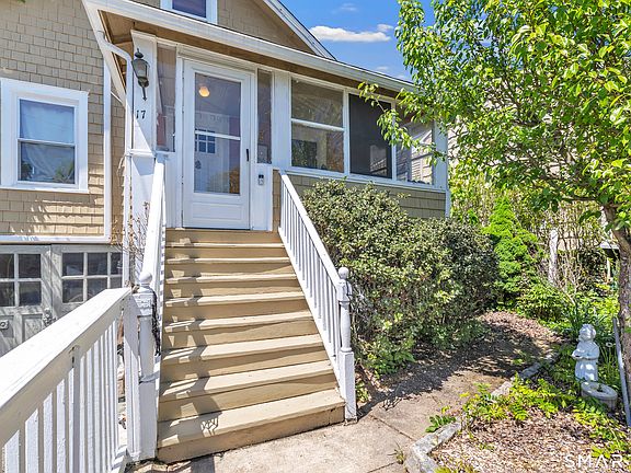 3rd image of 17 Reynolds Avenue