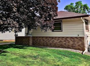 1405 7th Ave NW, Austin, MN 55912