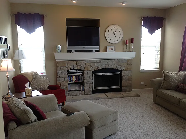 2835 Cattail Ct — Photo 4