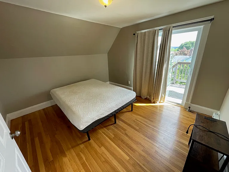 155 Spruce St #3 — Photo 4