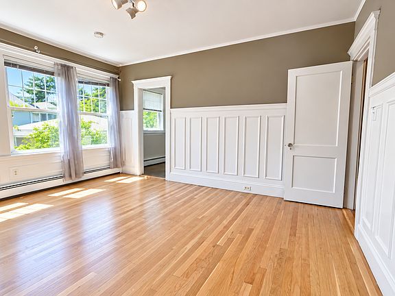 4th image of 30 Kirkwood Rd #1