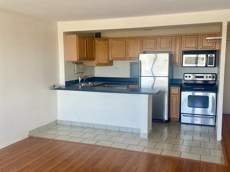 6030 N Sheridan Rd #1705 — Photo 10