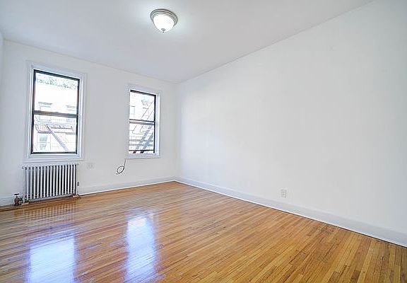 4th image of 157 E 2nd St #3H