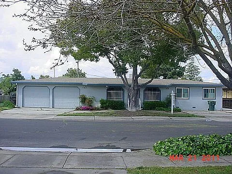 2261 Alabama St photo 1