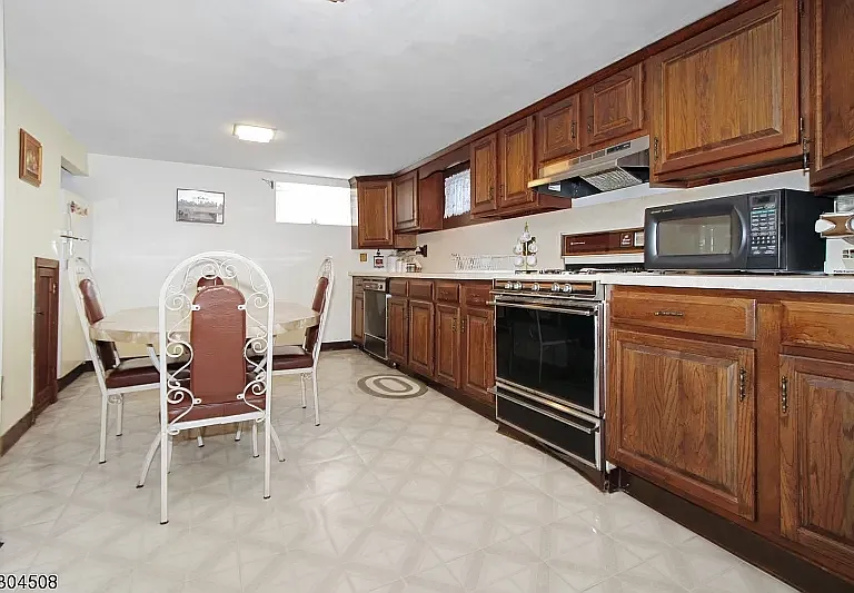 720 Erudo St — Photo 14