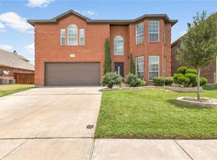 10924 Hawks Landing Rd, Haslet, TX 76052