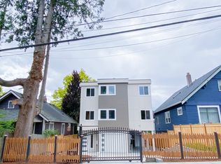 715 28th Ave S, Seattle, WA 98144