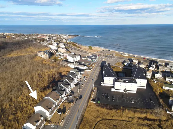 530 High Street, Hampton, NH 03842
