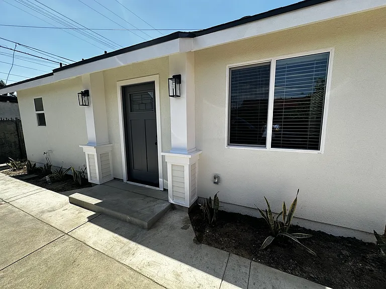 1440 Gundry Ave #A — Photo 6