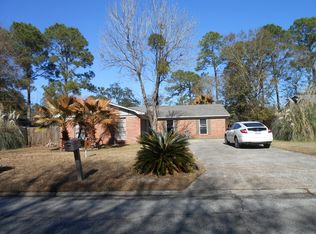 2724 Northridge Dr, Gautier, MS 39553